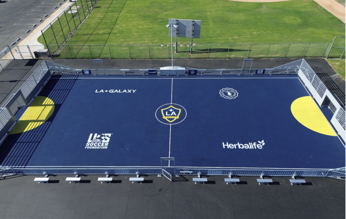 Pico Rivera unveils mini pitch to community